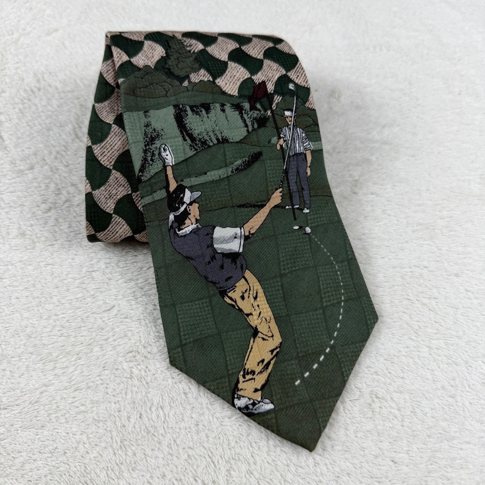 Pebble Beach Neckwear‎ Men's Silk Tie Golf Scene Pattern Green Beige 58x4